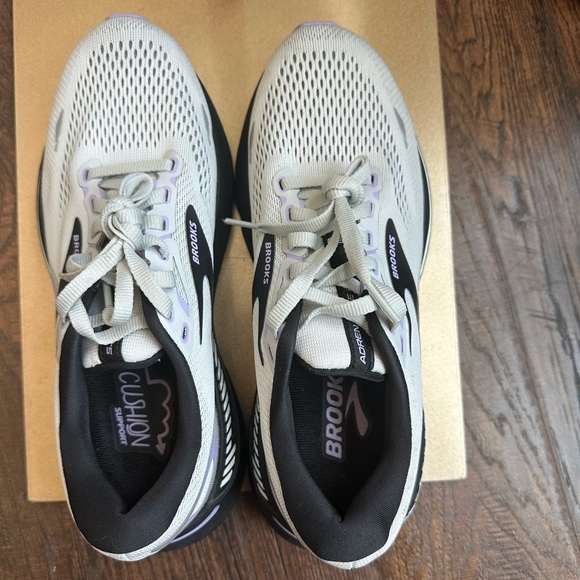 Brooks | Women's Adrenaline GTS 23 - Picture 5 of 6